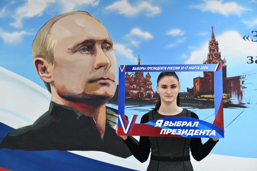 俄大选首采电子投票且达3天 独立组织示警不透明