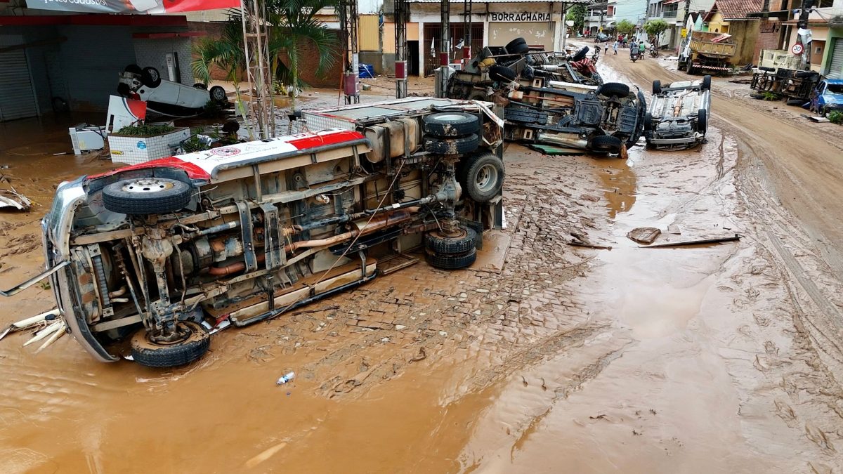 巴西东南部暴雨引发山泥倾泻 至少24人死亡