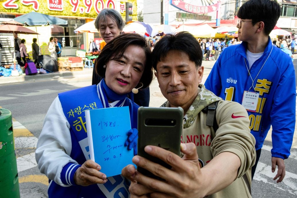 韩国国会选举决战在即 意识形态对立加剧