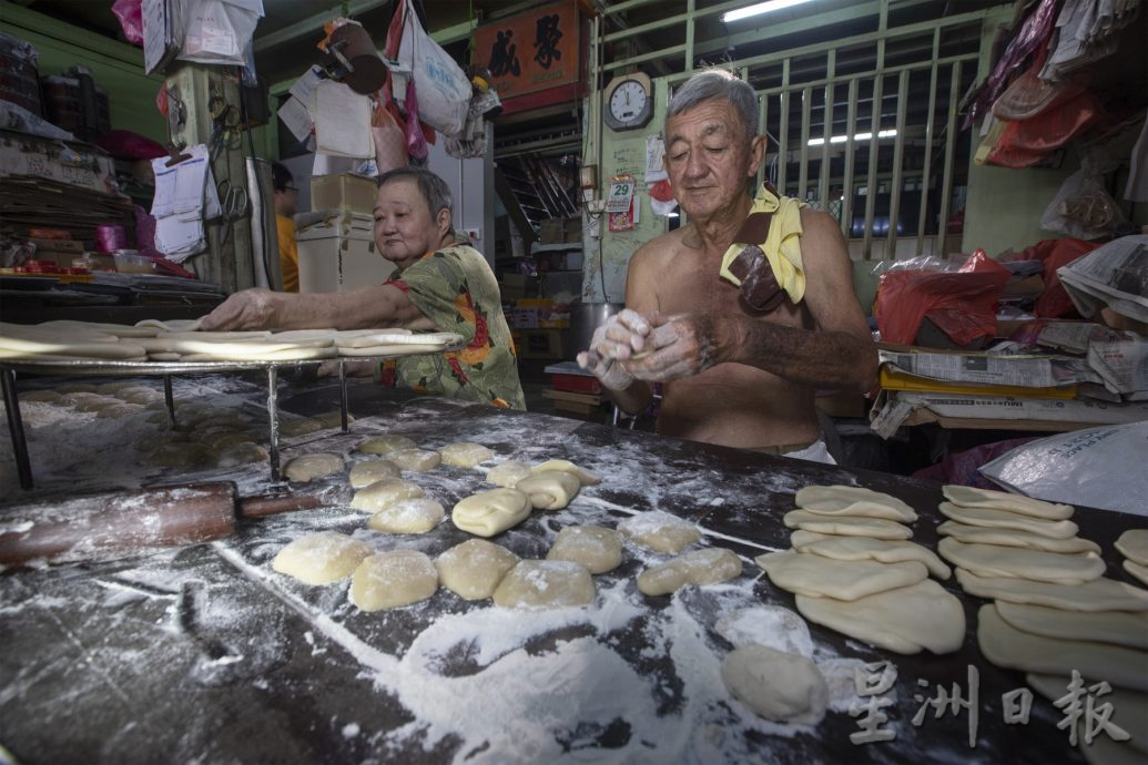 星角摄／图说大马：古早味老婆饼、豆沙饼