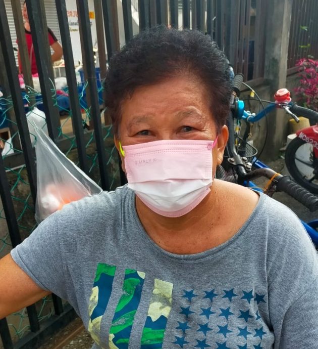 东：新加坡确诊病例上升人们重戴口罩