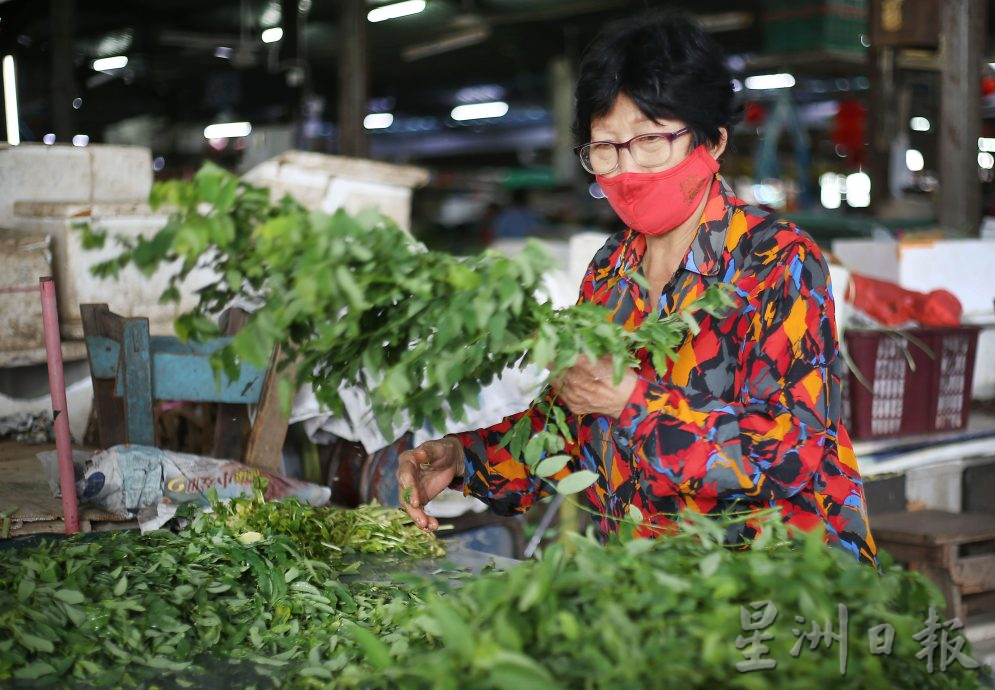 倒数挥别兵如港旧巴刹的日子 小贩不舍期待交织  