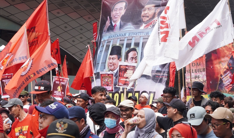 印尼五一劳工游行 批佐科威建政治王朝破坏民主