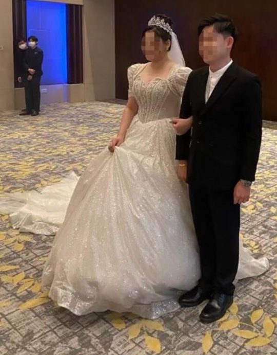 *已签发* 柔：狮城二三事：花店马虎布置婚礼　新婚夫妇委屈报警