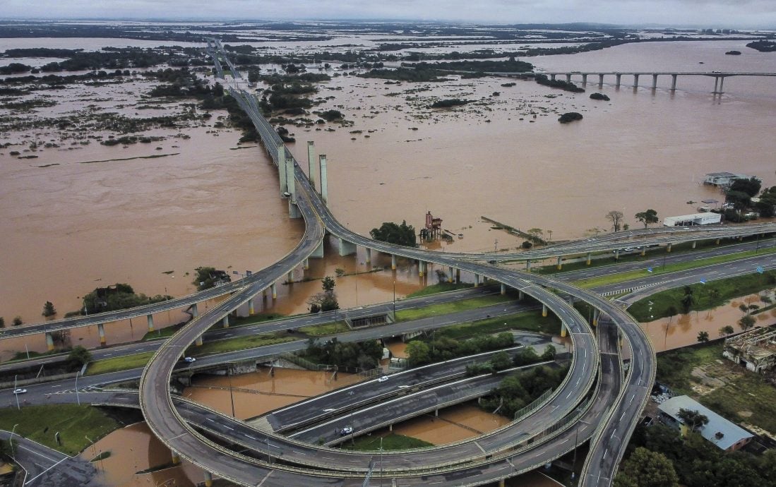 巴西南里奥格兰德州暴雨死亡人数升至39人