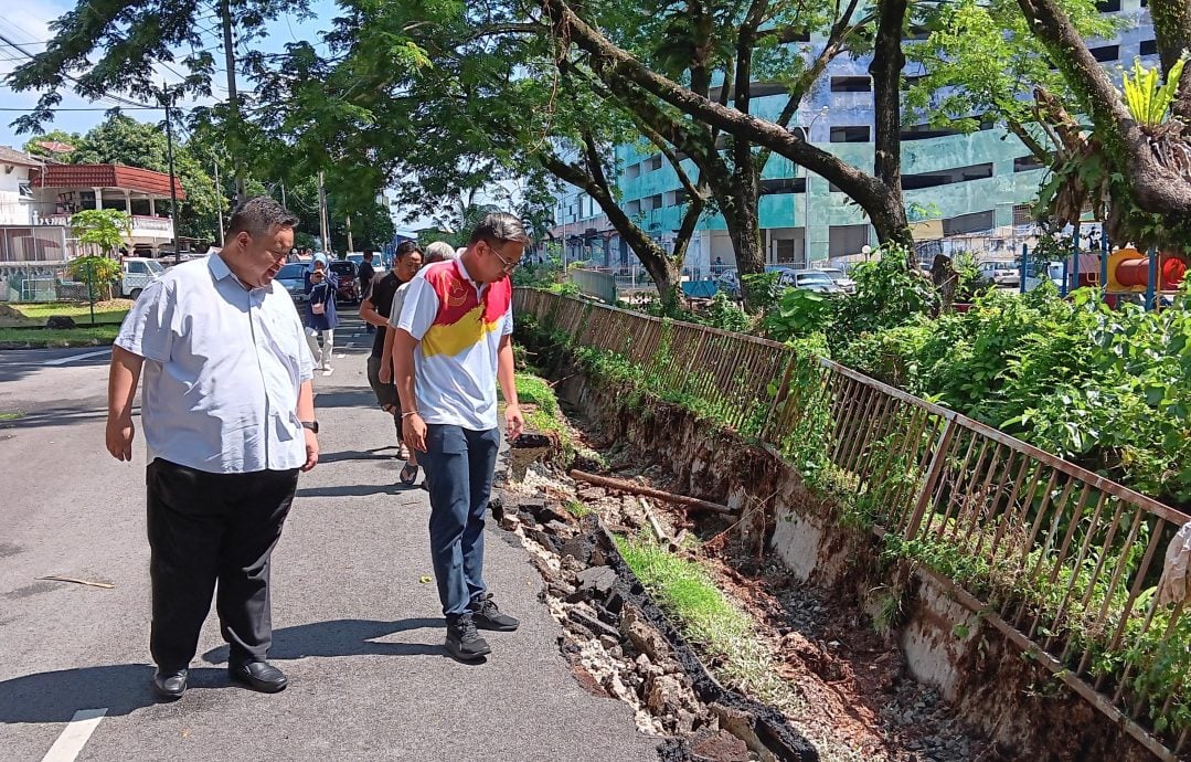 锡米山城市花园雨后酿路沟崩裂60公尺 市会将设封锁线