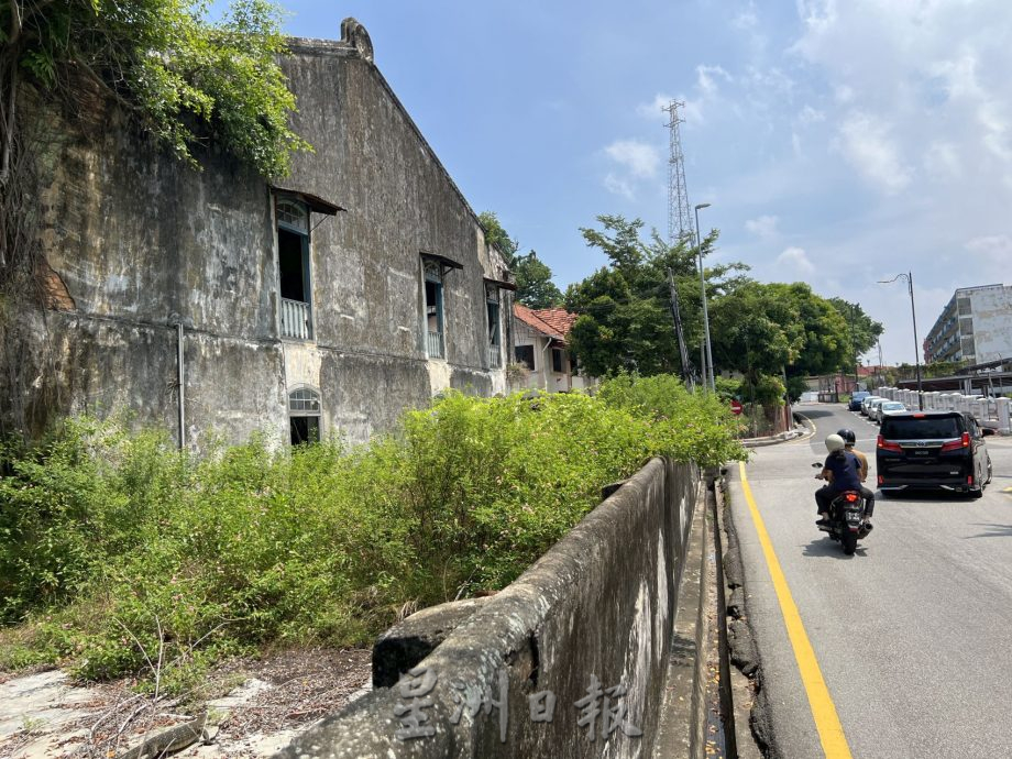 （古城封面主文）曾昆清路空屋成危楼·市民：旅游年半年了还不行动