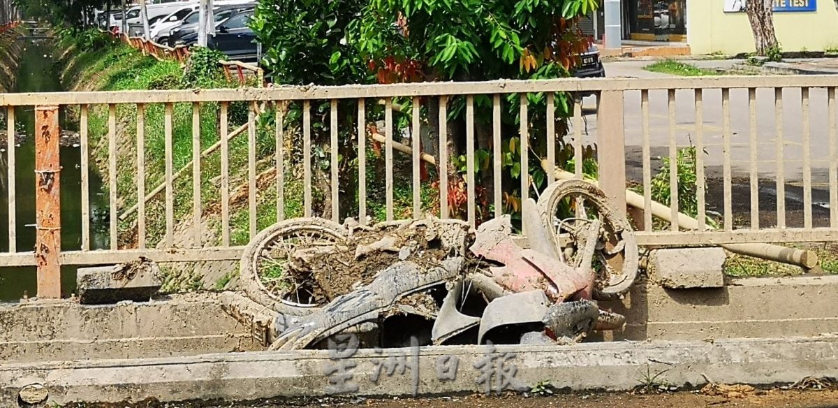 （古城第三版主文）汉都亚再也市议会未雨绸缪 在默迪卡花园展开为期15天的清沟行动