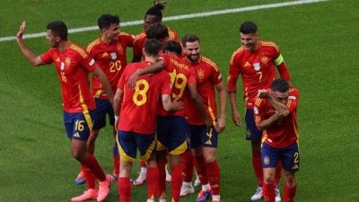 欧洲杯B组 | 上半场就解决克罗地亚 西班牙狂轰3球开门红