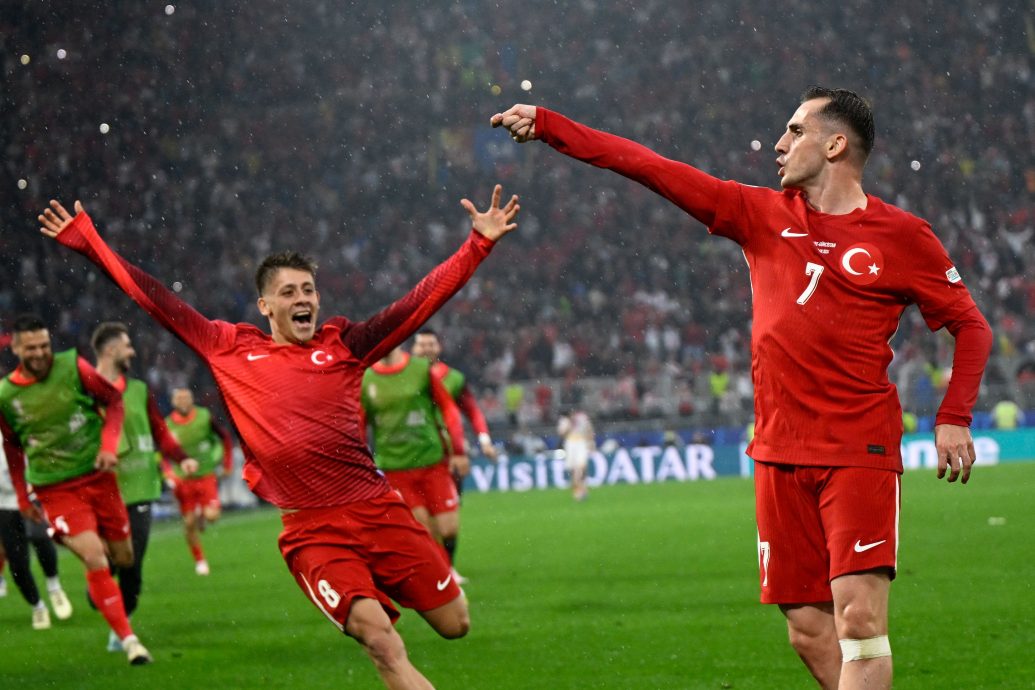 C罗第6次欧洲杯历史首人  葡土旗开得胜