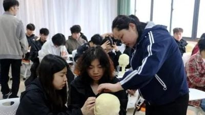 中国大学设殡葬系婚姻系 多个职业本科专业将诞生