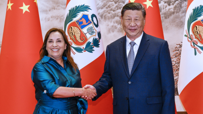习近平与秘鲁总统会谈 确保钱凯港如期建成