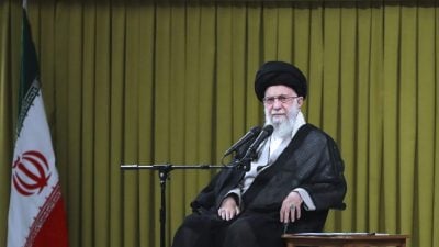 伊朗最高领袖警告改革派候选人 对美国唯命是从者不该获支持
