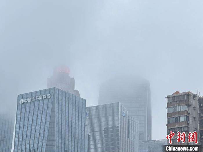 台风“马力斯”携狂风暴雨登陆广东