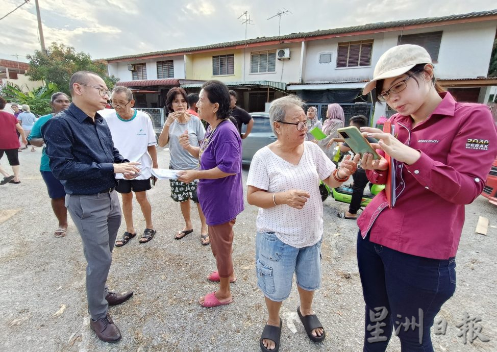 大雨引發兵如河水高漲 沿岸多區水災 居民叫苦