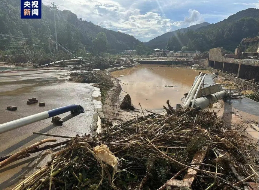 廣東梅州平遠縣強降雨 已釀38死2失聯