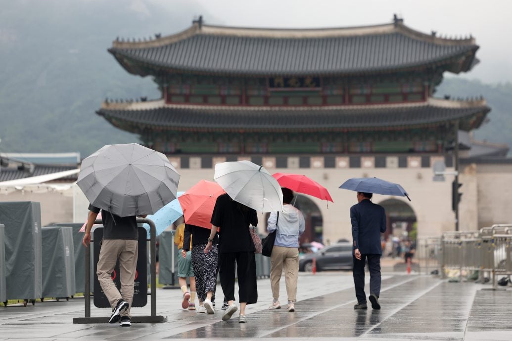 强风暴雨袭韩国多地　住宅道路淹水 济州取消至少18航班 