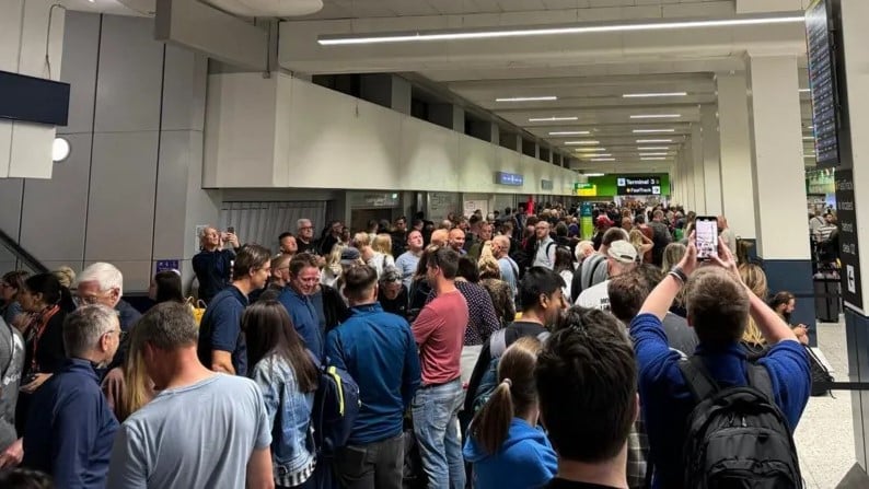 曼彻斯特机场大停电 约9万旅客受影响