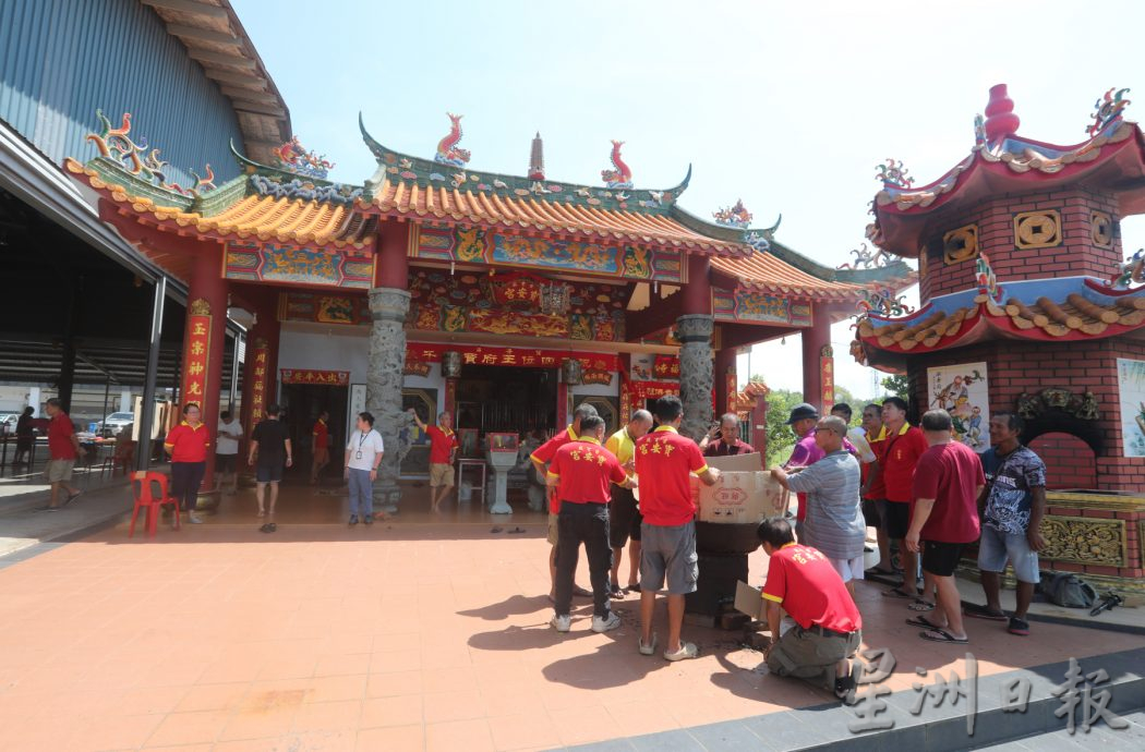 柔：（特稿）四湾宝安宫保留独特习俗  端午炒午时茶 祛病辟邪