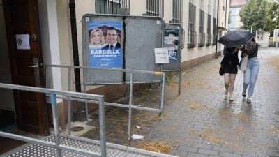 法国国会选举开跑 极右翼领跑选前民调