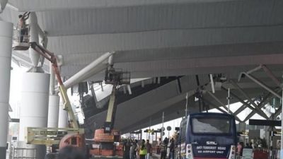 新德里机场遮雨篷大雨坍塌 至少1死数伤
