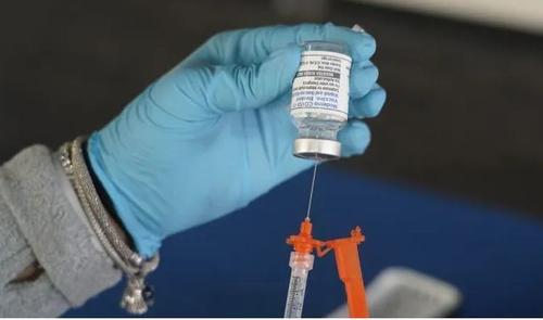 看世界)美国疾控中心倡8月起为国民接种最新冠病疫苗