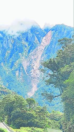 神山腳下山體滑坡 馬西勞暴發土石流