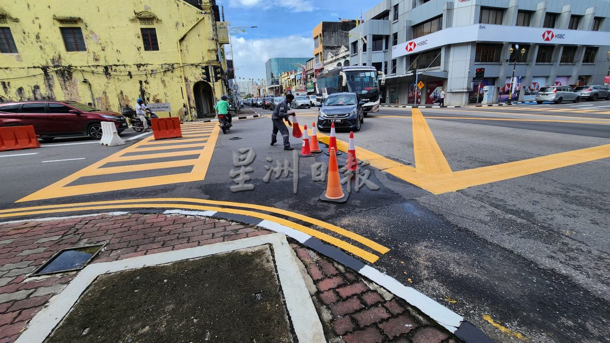 配合周末嘉年华 市区大封路 没提前通知 商民骂翻