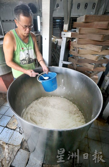 霹：封底主文／它的诞生|匠心制豆腐  每块皆辛苦 