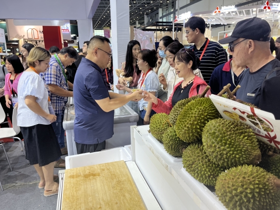  （19/6见报）马中建交特辑/（取代前稿）中国同马来西亚的关系