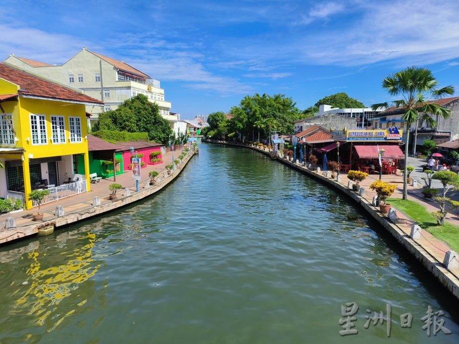 （古城封底主文）《用眼睛去旅游》：“鬼门关”——甘榜爪哇桥