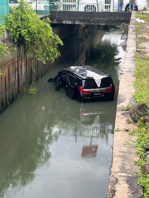 （已签发）全国：3越堤族共车坠沟亡 | 2死者妹妹社媒发文 寻目击者或行车记录器画面