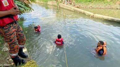 10岁男童往钓鱼 失足坠河溺毙