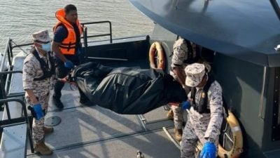 渔船翻覆1获救4失踪 寻获第三名失踪者遗体