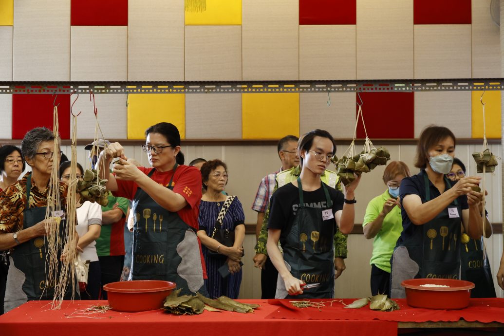 （早报头）大都会/巴生福建会馆 爱是一家过端午节