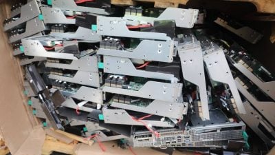 國際組織提供情報 政府攔下106個電子垃圾貨櫃箱