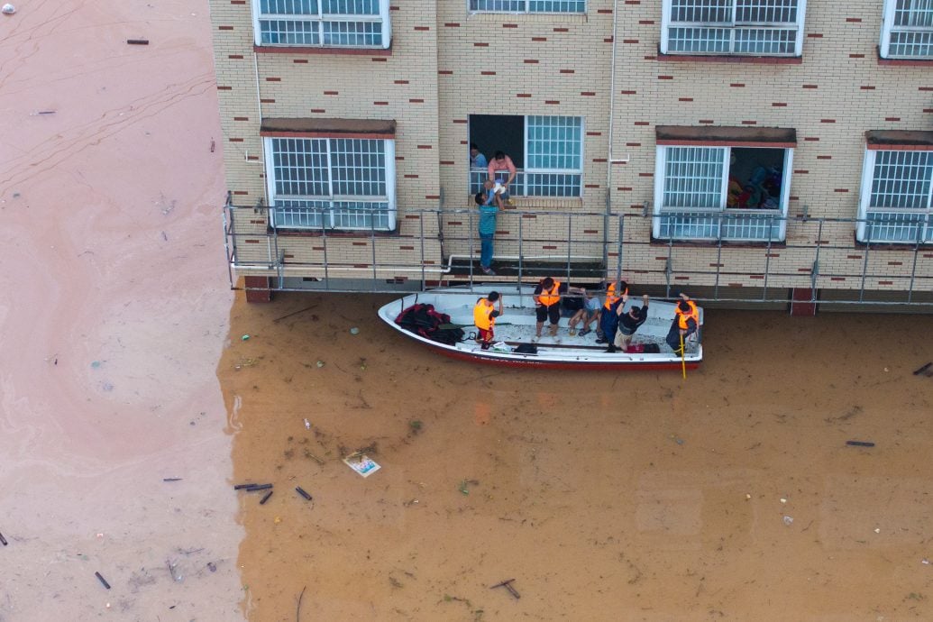 “本臺報道 本臺被淹” 湖南平江現70年來最高水位 媒體中心一樓被淹