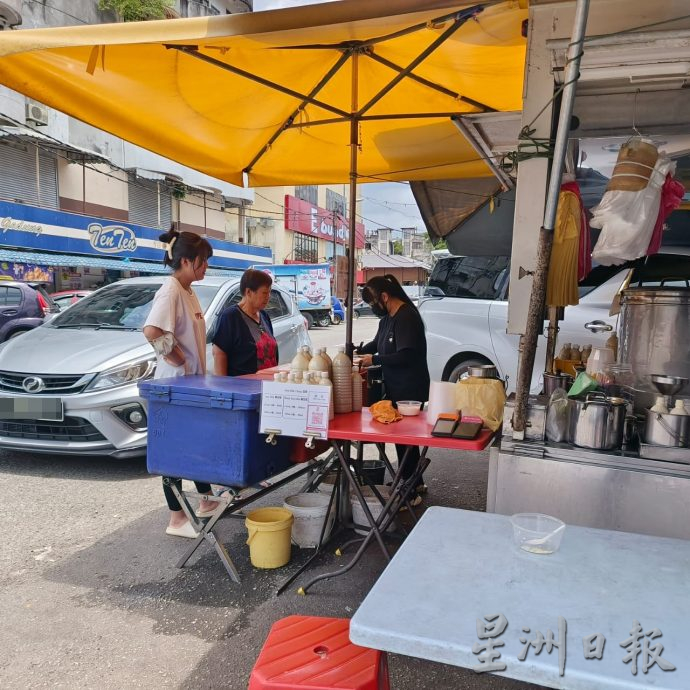 东：低于15万令吉的小商贩无需开电子发票 小商贩暂松一口气 没概念不知从何下手