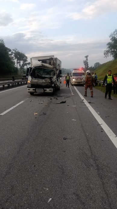 两罗里南北大道相撞 跟车员遭夹毙命