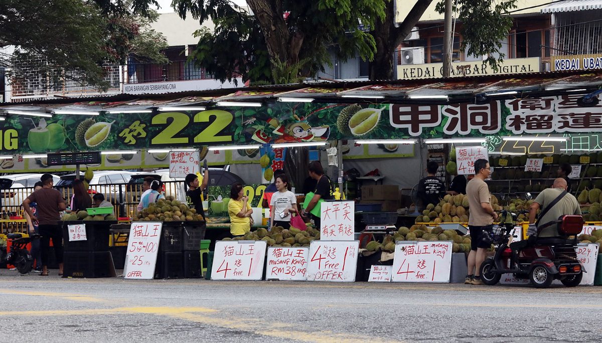 副文-大都會/榴槤飄香又來了 榴槤街消費者多但不塞車／4圖