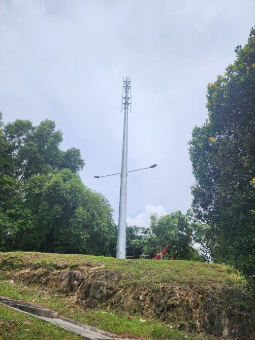 大都會/ME03頭/趙啟興—花園居民投欣電訊塔建得太靠近民宅/8圖