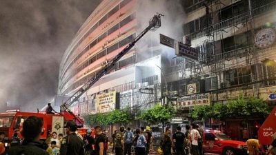最新 | 泰国曼谷唐人街火灾 30人受伤