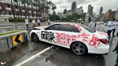 男子駕車衝撞臺灣總統府　警依法送辦
