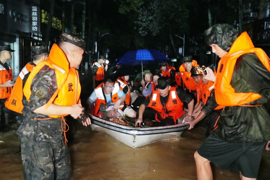 超警戒洪水襲長江中下游 最長曆時“15天”