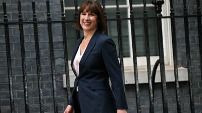 里夫斯成为英国首位 女性财政部长
