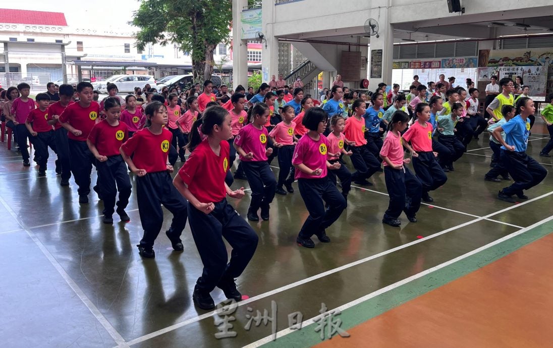 陈良德：校际校园五禽戏比赛首次在中国以外的国家举行