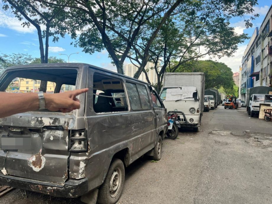 隆批發公市路旁廢車變商機 外勞佔據充倉庫開檔做買賣