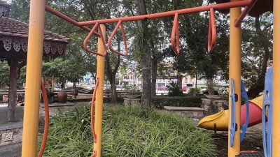 DR公園  人民公園   處處“陷阱”  遊樂設施損壞 兒童玩不安樂