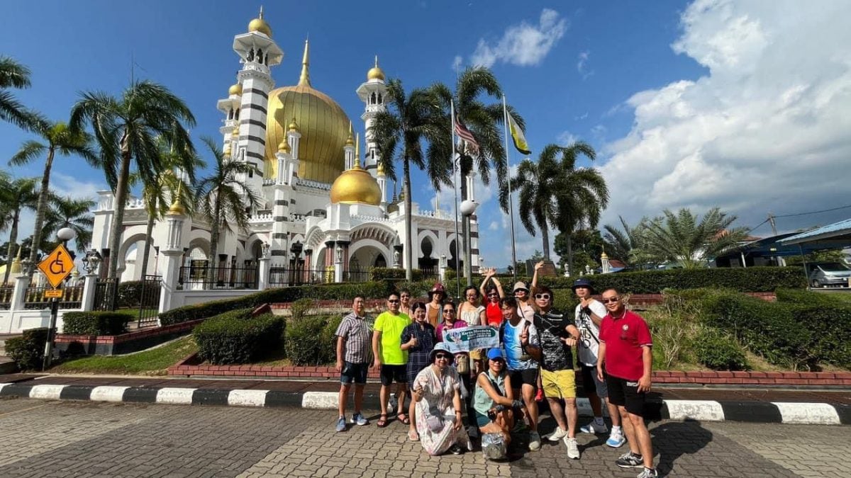 霹：第三版頭／霹靂州旅遊年成功吸引香港遊客來霹靂州旅遊