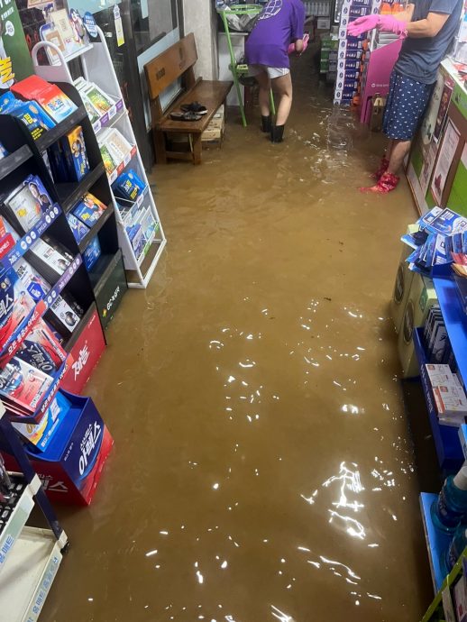 韩国暴雨成灾酿至少2死  忠南1小时“倒水”超111毫米